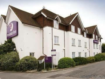 Premier Inn Horsham Exterior foto